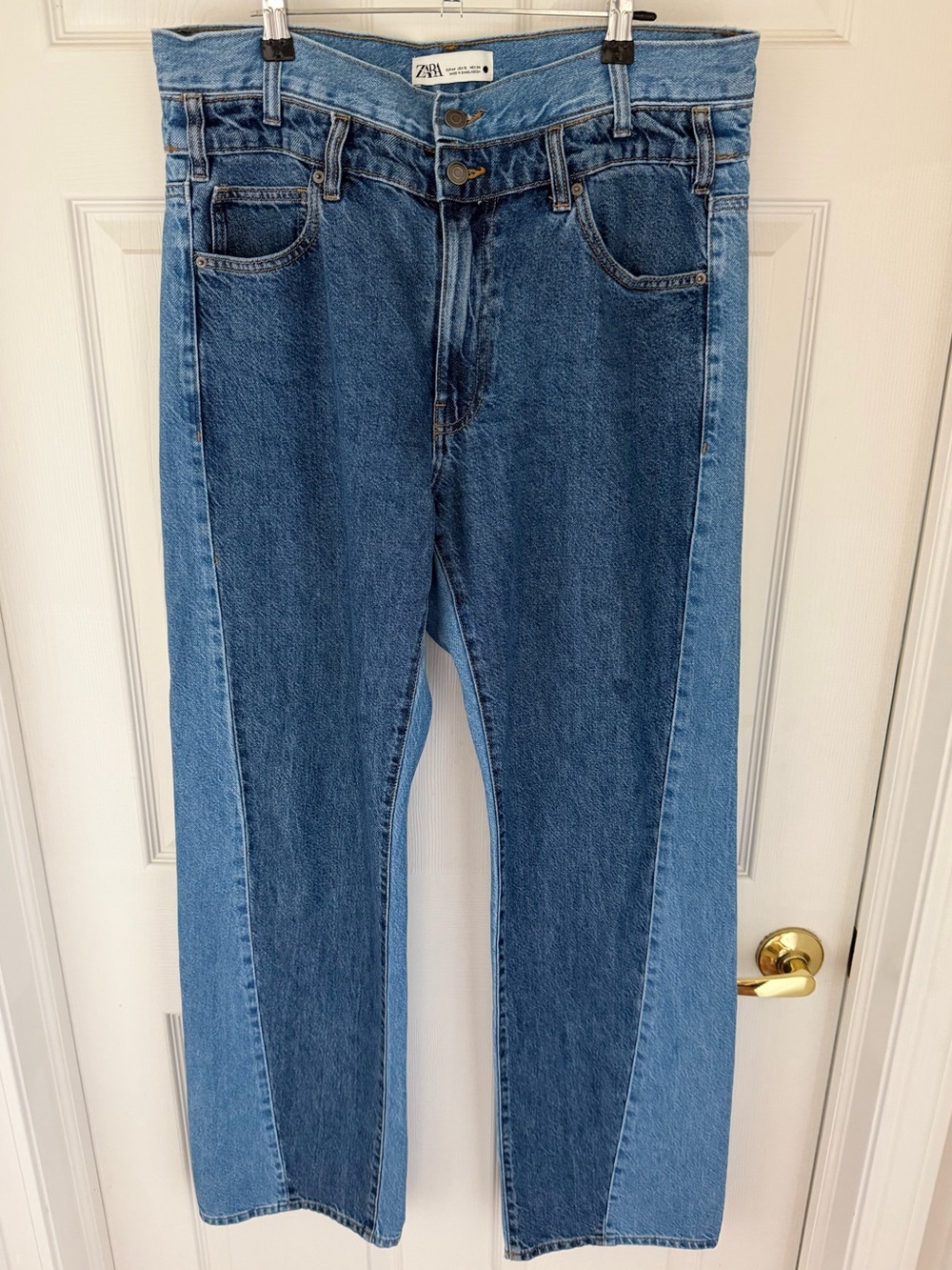 ZARA Two-Tone Blue Women’s Straight-Leg Jeans